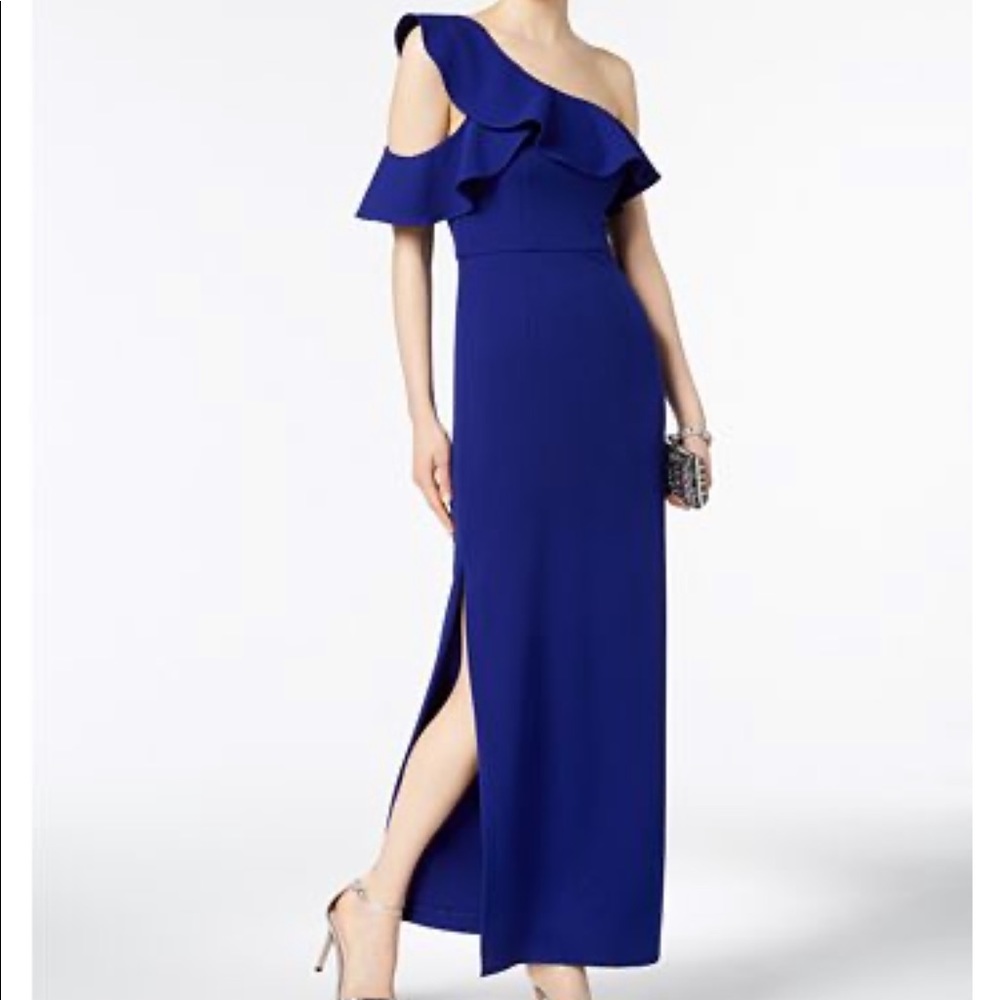 NWT Ruffled One Should Dress